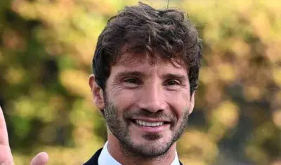 ”Vivete assieme, ma non sposatevi”: Stefano De Martino spiega la sua teoria