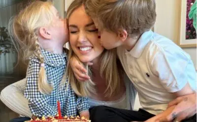 Chiara Ferragni festeggia il suo 37º compleanno: la dolce immagine con i suoi due figli accanto alla torta