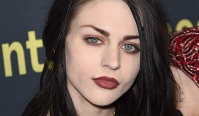 Frances Bean: “Mio padre Kurt Cobain contro la politica americana”