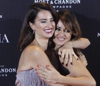 PENÉLOPE E MONICA CRUZ, AMORE TRA SORELLE