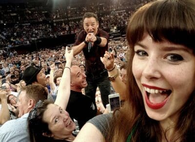 IL SELFIE CON BRUCE SPRINGSTEEN È VIRALE