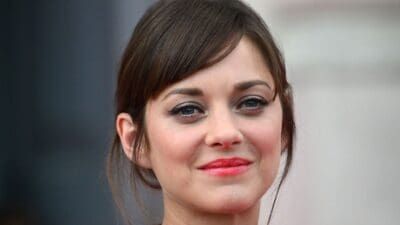 UNA BAMBINA PER MARION COTILLARD