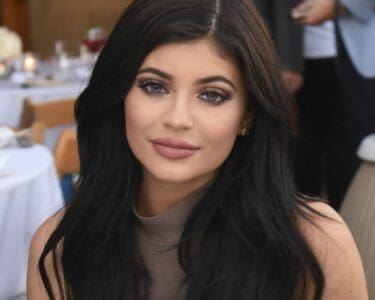 Kylie Jenner resta la top influencer più famosa del mondo