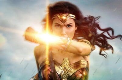 ‘Wonder Woman’, la proiezione è per sole donne: è subito polemica