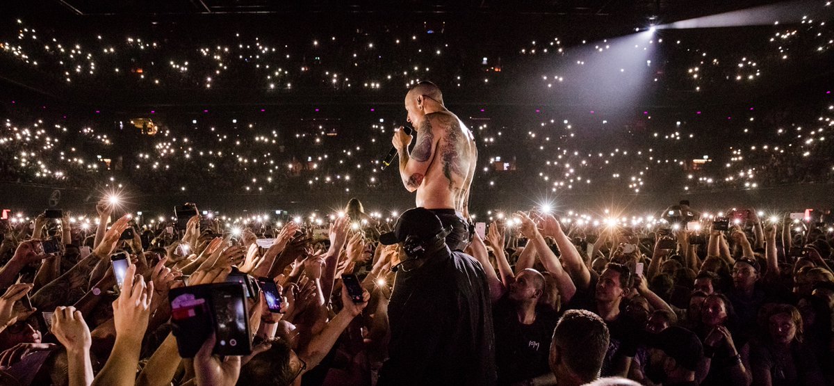 È morto suicida Chester Bennington, il cantante dei Linkin Park