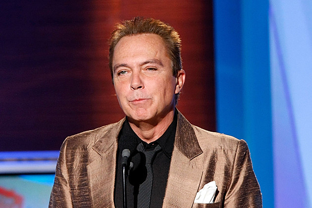 Addio a David Cassidy, idolo della serie “La famiglia Partridge”