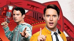 Suggerimento natalizio. Vi invitiamo a fare il pieno di allegria con la serie, di Netflix, “Dirk Gently: Agenzia di investigazione olistica”