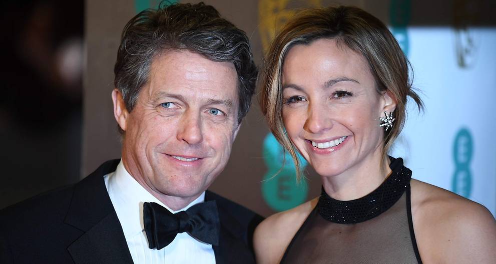 Hugh Grant si sposa a fine maggio: lo “scapolo dʼoro dʼInghilterra” porta allʼaltare la sua Anna