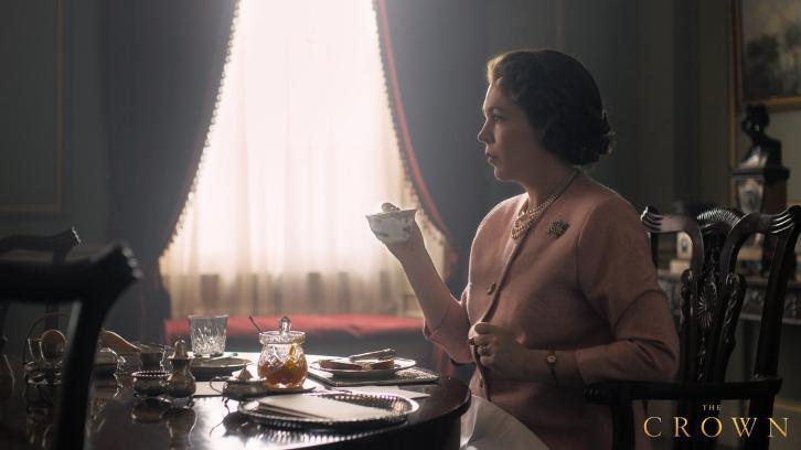 The Crown, nella terza stagione ecco chi sarà la “nuova” Regina Elisabetta