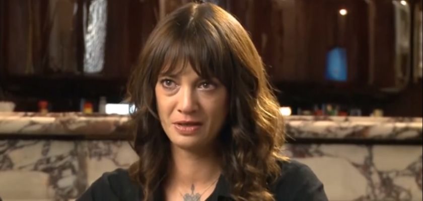 Asia Argento torna in tv: “Dicono che ho ucciso Anthony Bourdain. L’ho tradito, ma anche lui l’aveva fatto”