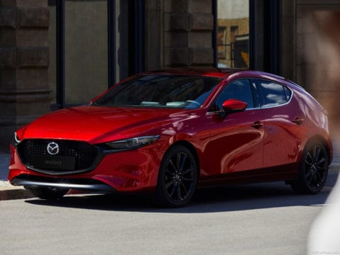 Ultime dalla pubblicità tv. Arriva lo spot che presenta Mazda3