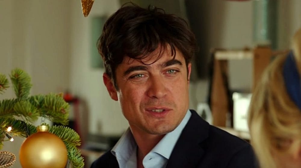 Riccardo Scamarcio insultato per il tradimento a Francesco Sarcina