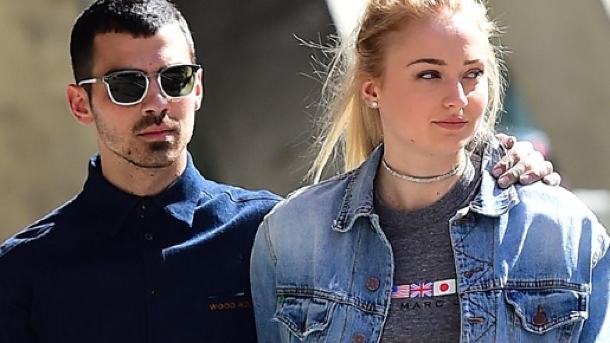 Sophie Turner: «Joe Jonas? Tutto è iniziato con un messaggio su Instagram»