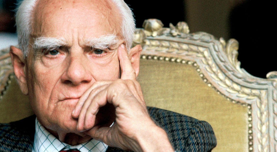 Rai Storia, oggi “Italiani” omaggerà Alberto Moravia