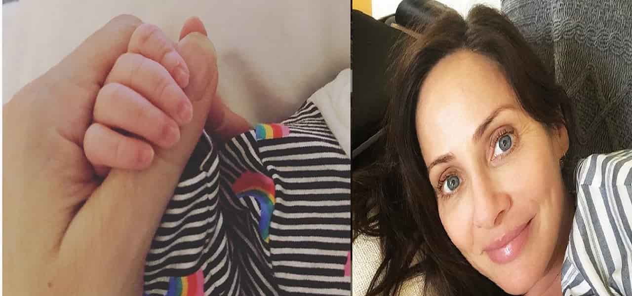 Natalie Imbruglia mamma a 44 anni: il tenero scatto sui social