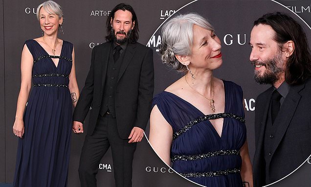 Keanu Reeves finalmente felice: mano nella mano con Alexandra Grant