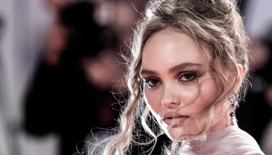 Lily-Rose Depp di nuovo in love dopo Chalamet