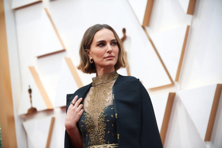 Natalie Portman protagonista de “I giorni dell’abbandono” di Elena Ferrante