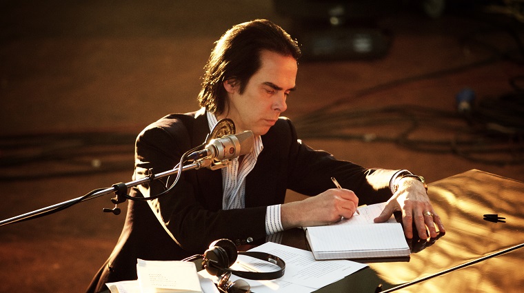 Coronavirus, Nick Cave controcorrente: “Niente dirette streaming, è tempo di fare un passo indietro”