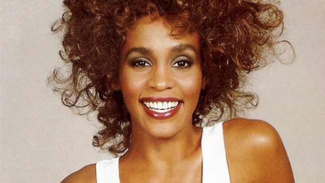 La vita di Whitney Houston arriva sul grande schermo: annunciato “I Wanna Dance With Somebody”