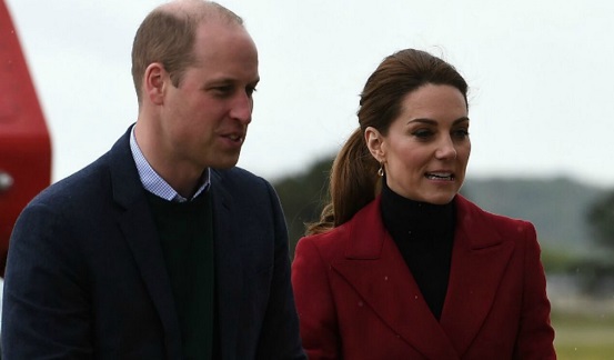 Kate Middleton sfida William d’Inghilterra come panettiera e vince! Anche con le mani in pasta la duchessa è super chic