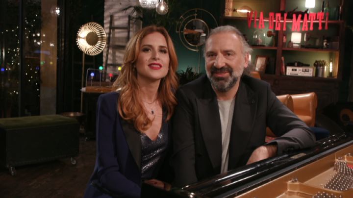 Stefano Bollani torna in Tv con Valentina Cenni: “Facciamo un programma che non esiste”