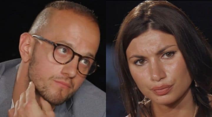 Temptation Island: Manuela aggredisce il fidanzato Stefano al falò, finisce a schiaffi e urla