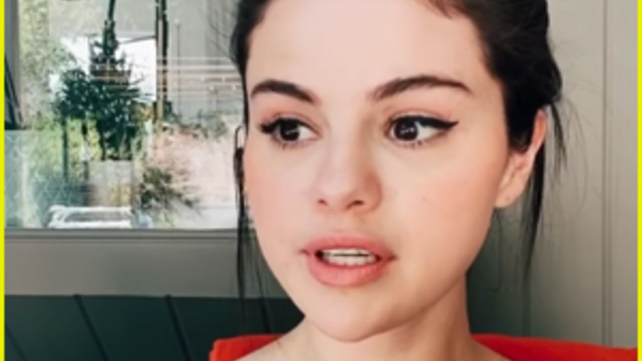 Selena Gomez non si nasconde: “Ho venduto la mia vita alla Disney”