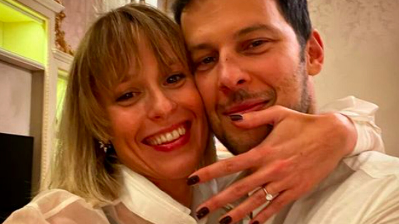 Federica Pellegrini si sposa, ha detto “sì” al suo allenatore Matteo Giunta