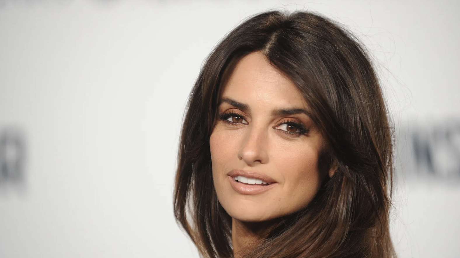 Penelope Cruz, mamma anti-social: «Troppo pericolosi»