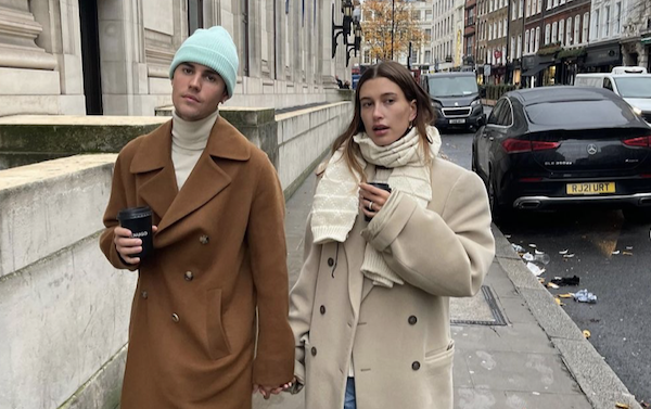 Dai tropici a Londra, Hailey e Justin Bieber stanno facendo una seconda luna di miele