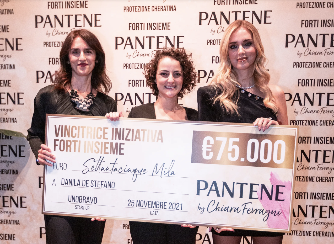 Chiara Ferragni e Pantene: premio a Unobravo