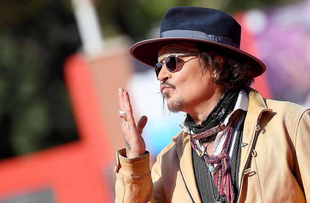 Johnny Depp, i fan voglio fargli vincere l’Oscar votandolo in massa su Twitter