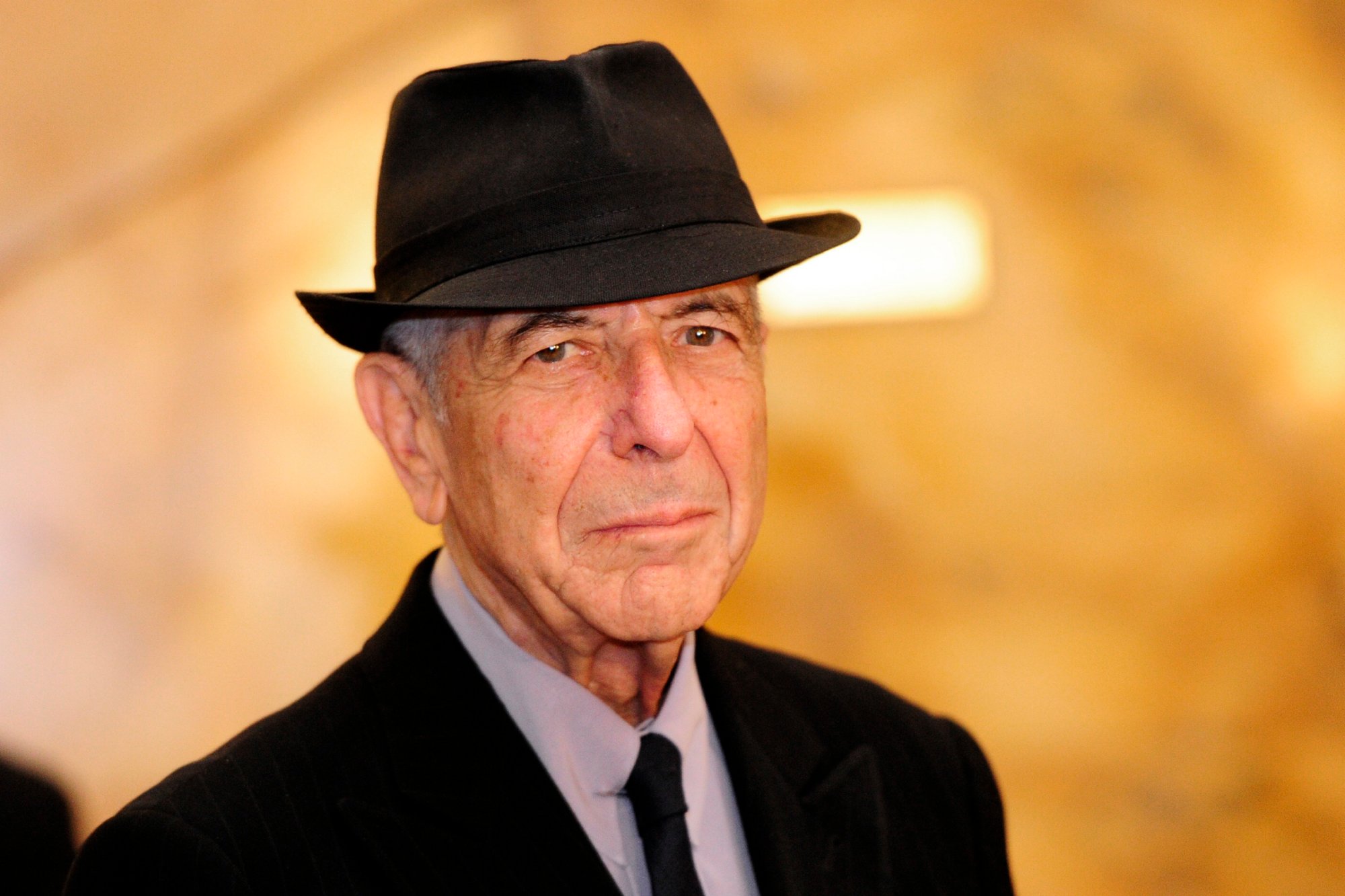 Leonard Cohen, arriva nelle librerie un suo romanzo inedito