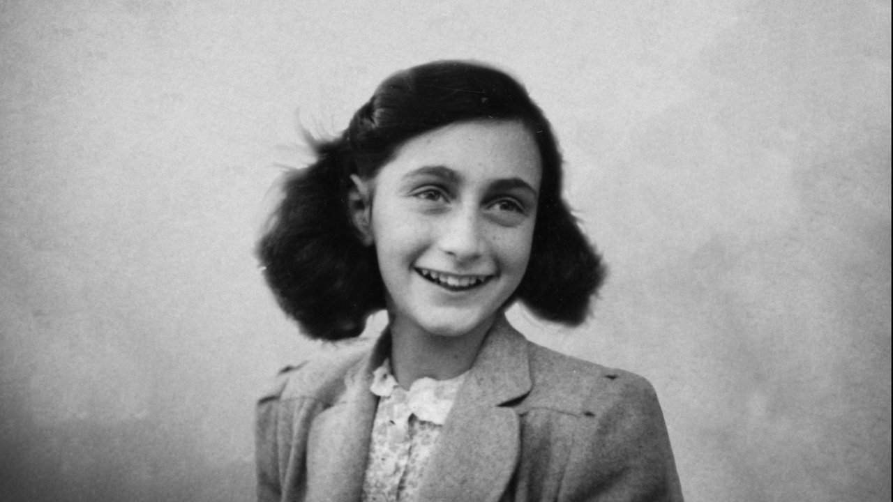 Anna Frank, l’editore olandese ritira il libro in cui si ipotizza che fu un notaio ebreo a tradirla