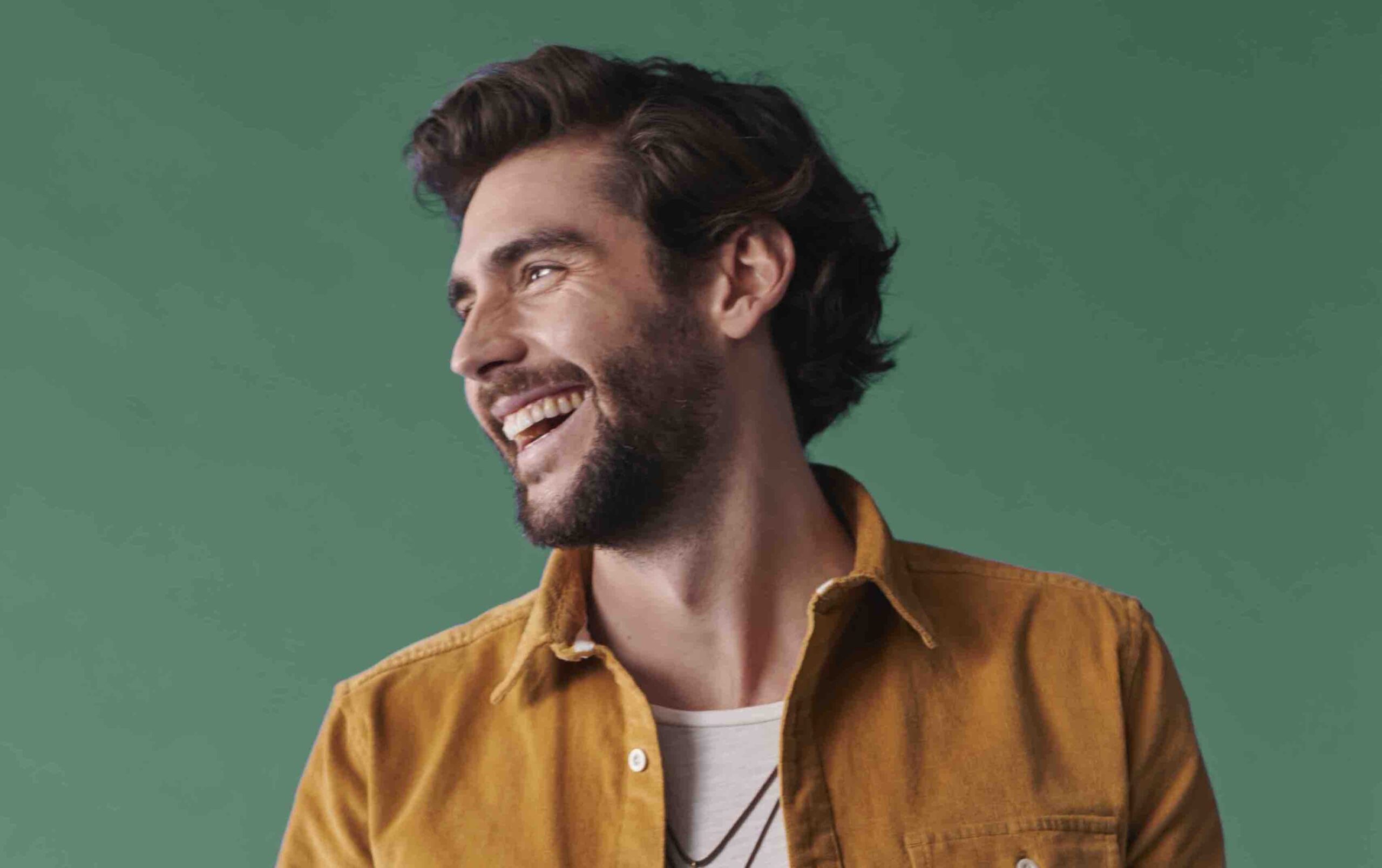 Alvaro Soler, il nuovo singolo è Solo para ti con Topic