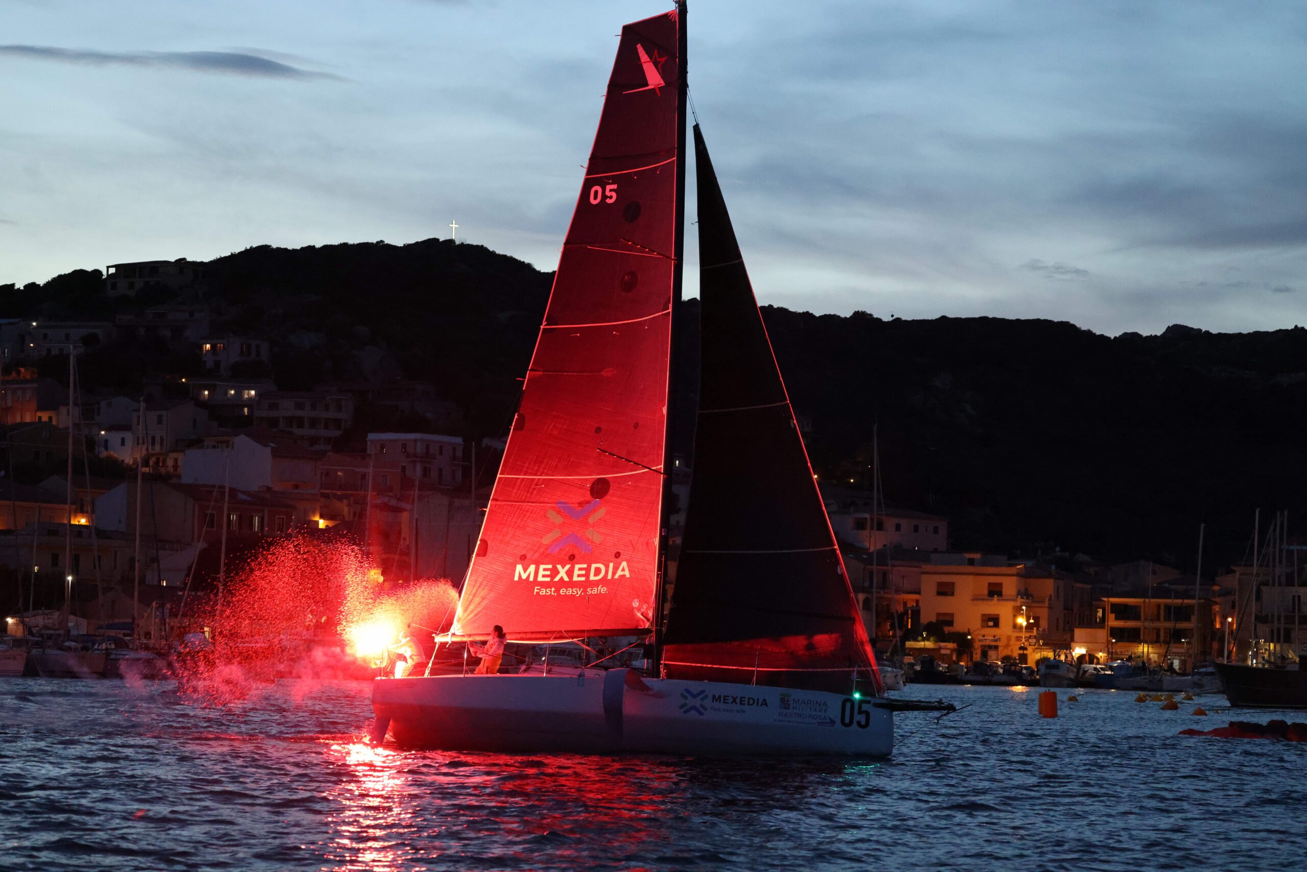 Vela: Mexedia in prima linea nella Marina Militare Nastro Rosa Tour