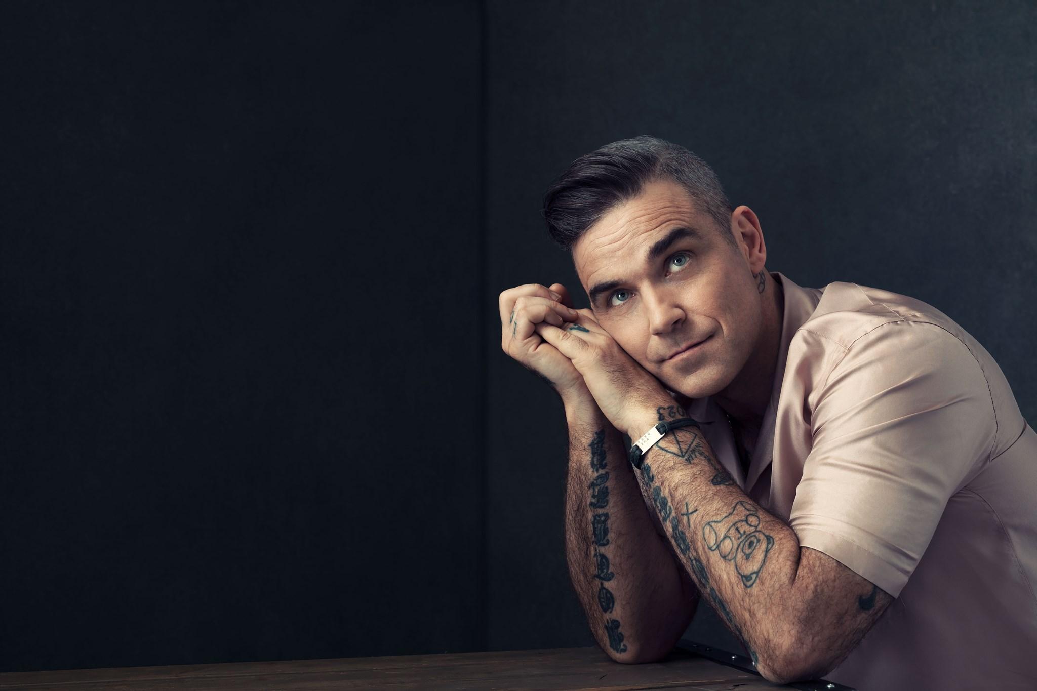 Robbie Williams, in vendita da Sotheby’s le sue opere d’arte