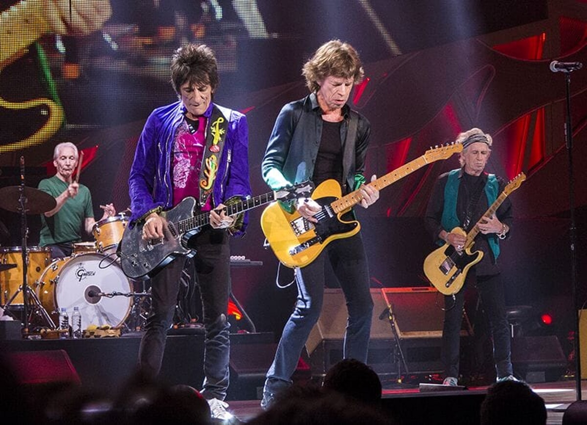 Rolling Stones a Milano, lunga notte di rock’n’roll a San Siro. Omaggio a Charlie Watts