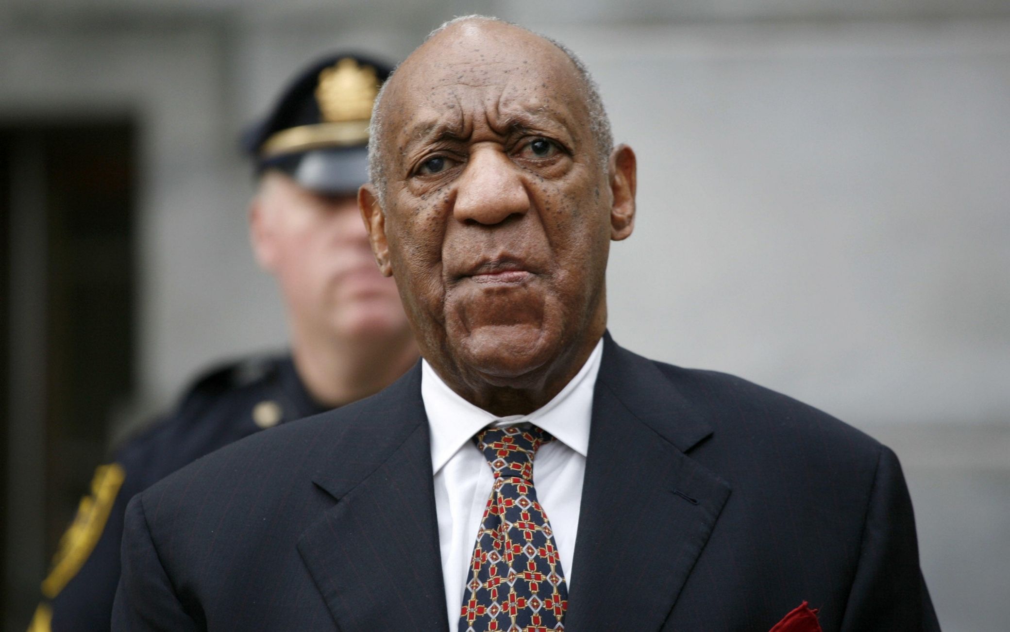 Bill Cosby nuovamente nei guai, accusato da cinque donne di molestie