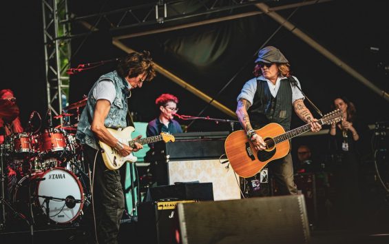 Johnny Depp all’Umbria Jazz di Perugia per il concerto di Jeff Beck