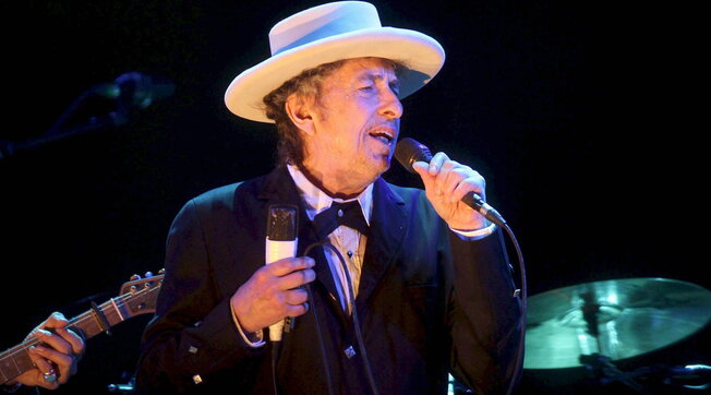 Bob Dylan torna in tour in Europa e mette al bando gli smartphone ai concerti