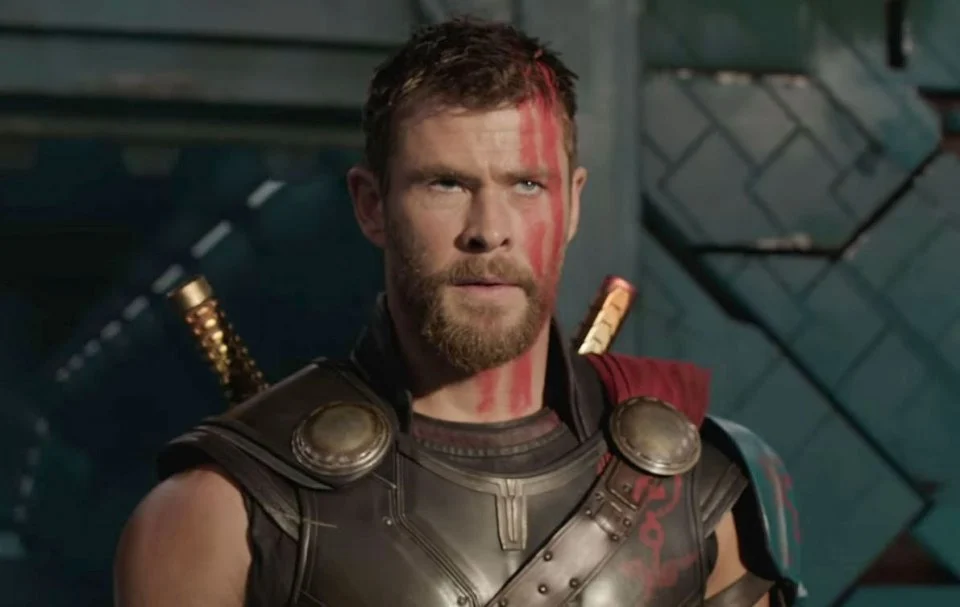 Chris Hemsworth si iscrive a TikTok e guadagna 600mila follower con un video di Thor