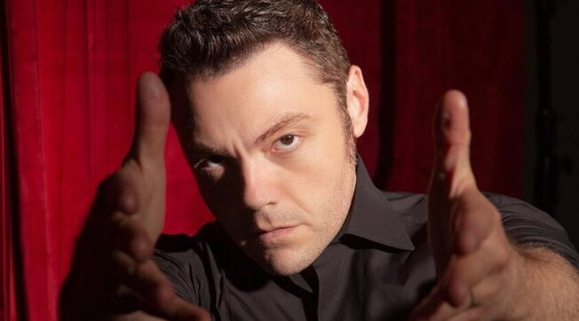 Tiziano Ferro, il produttore Michele Canova confessa: “Xdono l’abbiamo copiata, abbiamo fatto la marachella”