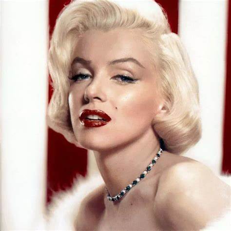 Sessant’anni fa moriva Marylin Monroe: 5 curiosità sulla diva senza tempo