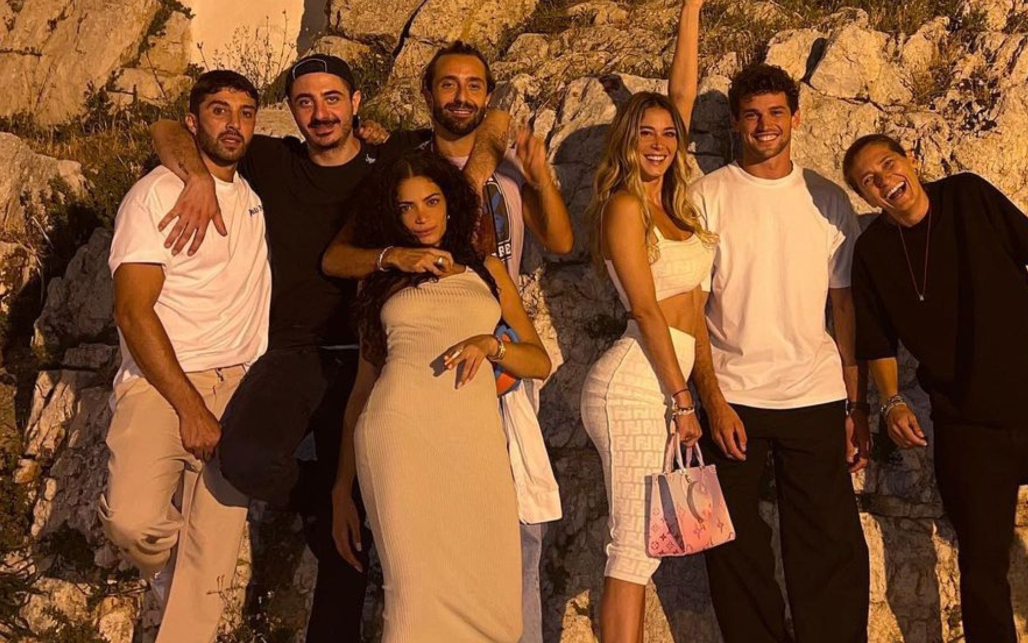 Elodie e Diletta Leotta in vacanza in Puglia