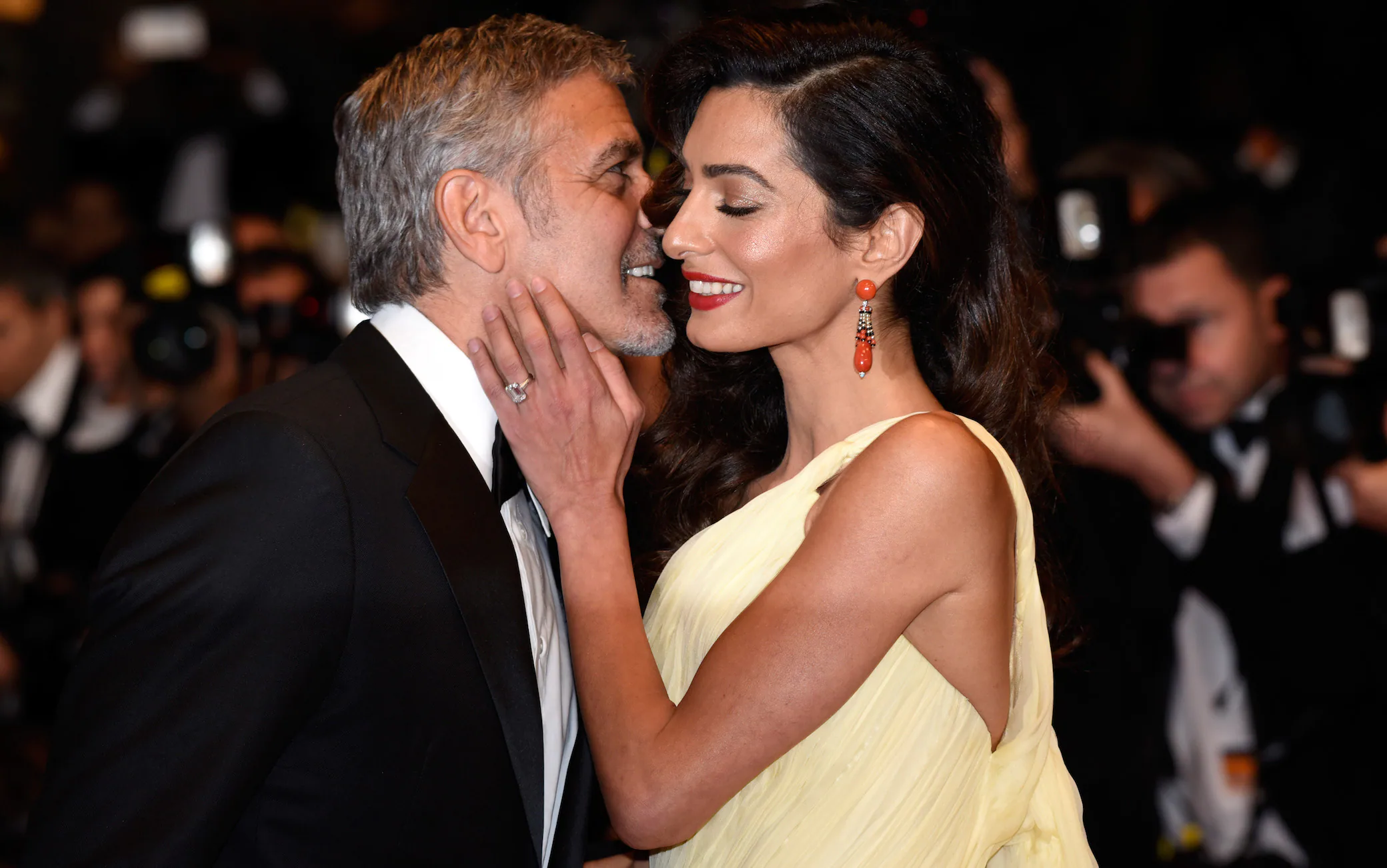 George Clooney: i gemelli parlano bene l’italiano e “lo usano come arma contro me e Amal”