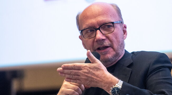 Paul Haggis condannato a New York per stupro: dovrà risarcire 7,5 milioni di dollari