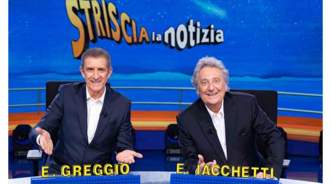 A “Striscia la notizia” torna la coppia da record: dietro al bancone riecco Ezio Greggio ed Enzo Iacchetti