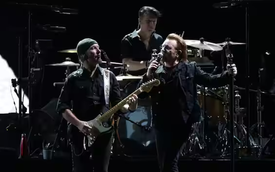 U2 in concerto nel 2023, l’annuncio durante il Super Bowl: la residency a Las Vegas